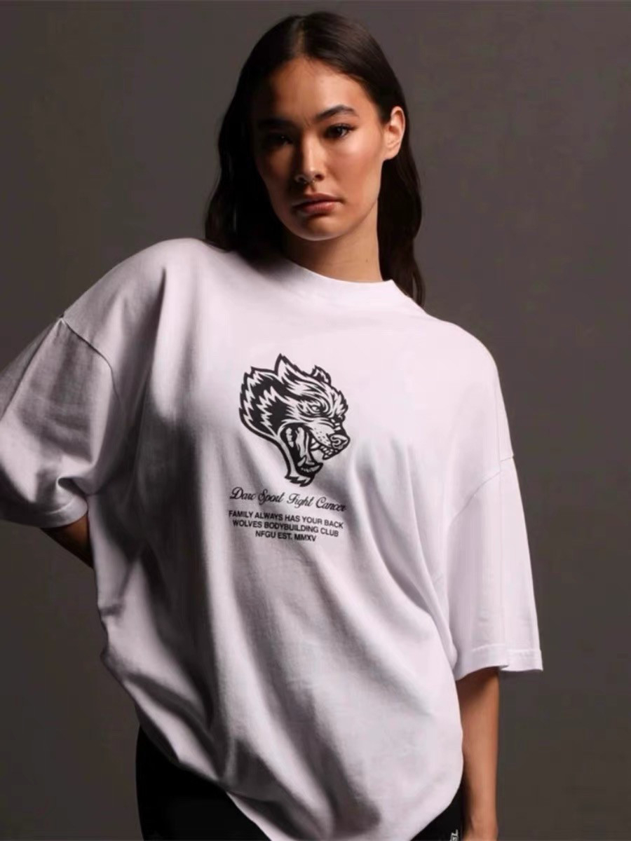 Streetwear Gym Brand - T-Shirt Bianca Classica con Testa di