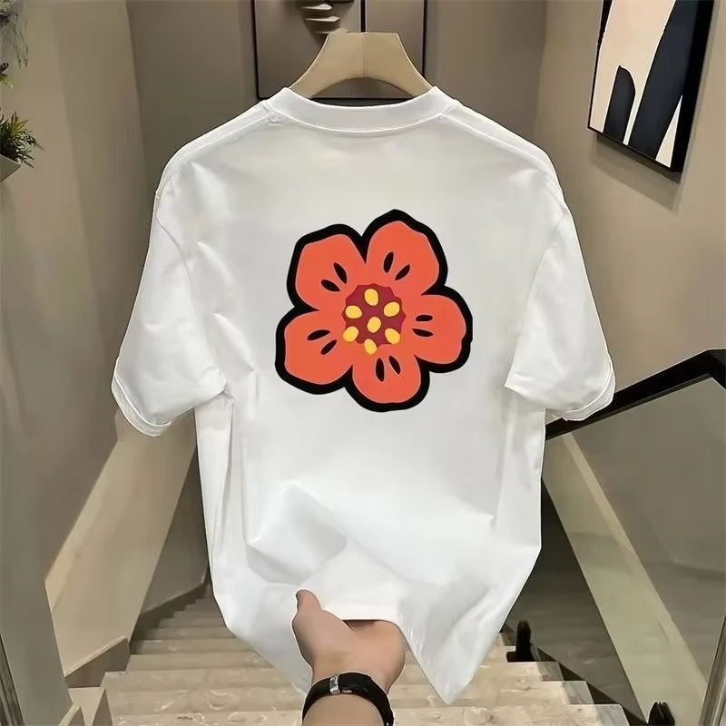 Streetwear Brand With Flowers - T-shirt in cotone con stampa floreale