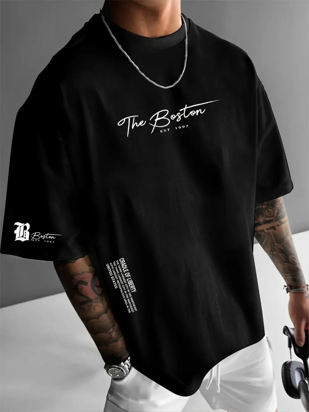 L'ultima T-shirt di lusso da u - Quality Streetwear Brand recensione e prezzo