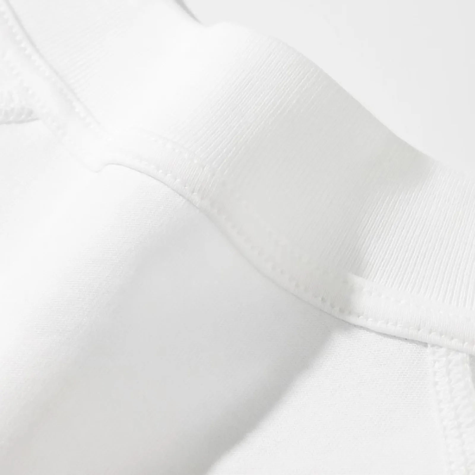 T-shirt Pleasures x Daft Punk  - Streetwear Brand Pleasures recensione e prezzo