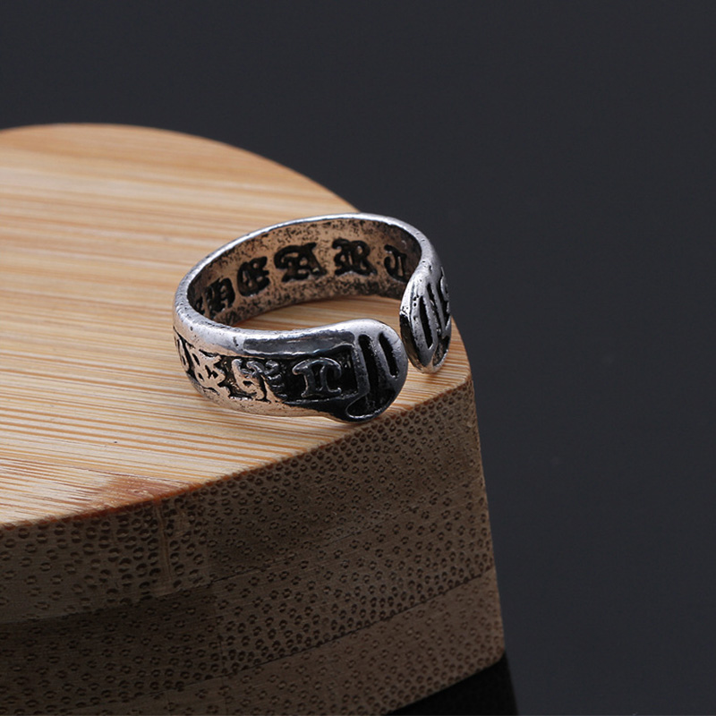 Anello di amonizione retrò a s - Chrome Hearts Ring recensione e prezzo