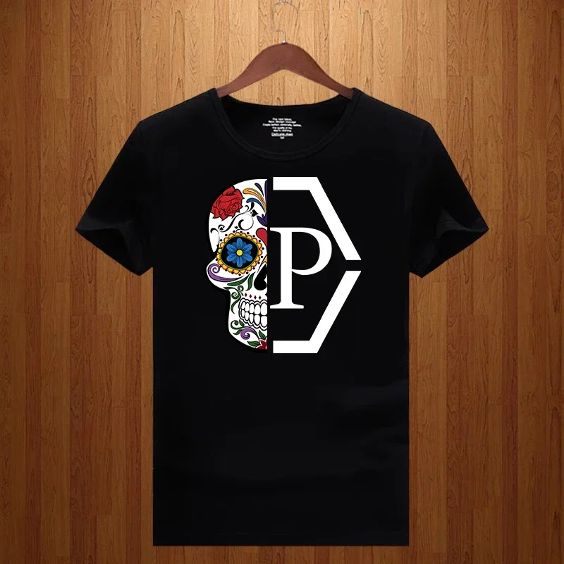 T-shirt di Lusso con Stampa Me - Streetwear Brand With Flowers recensione e prezzo