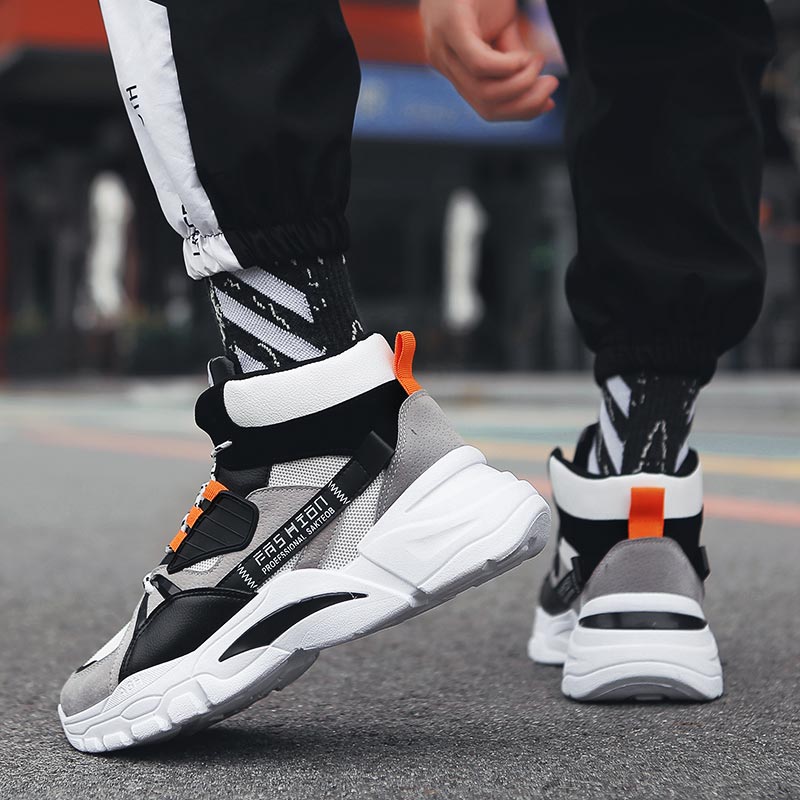 Hightop di trasporto degli uom - Streetwear Gym Brand recensione e prezzo