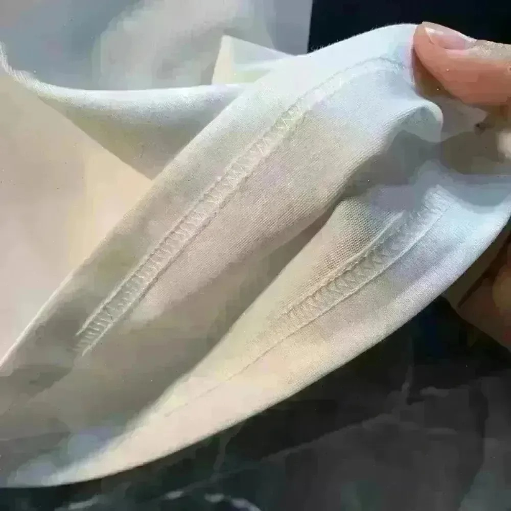 T-shirt Grafica di Tendenza 20 - Streetwear High End Brand recensione e prezzo