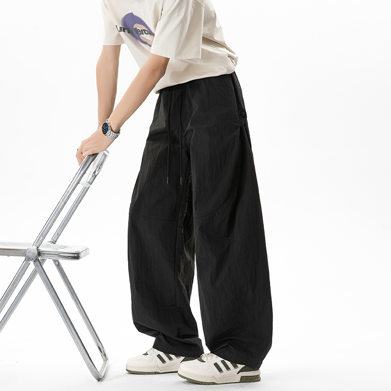 Pantaloni Jogger in Seta Ghiac - Streetwear Brand Joggers recensione e prezzo
