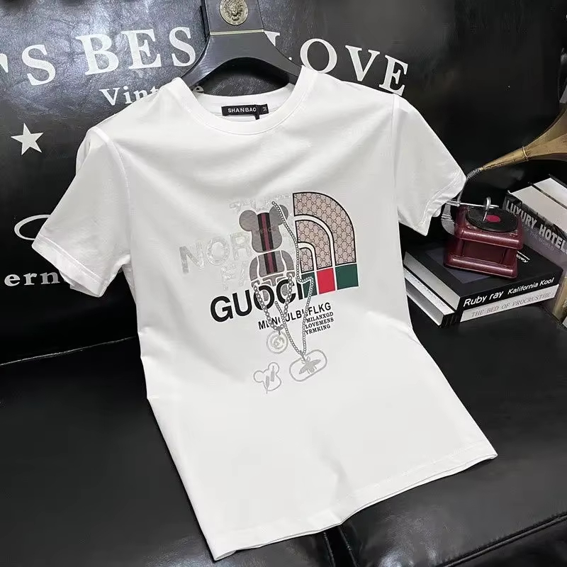 T-shirt da uomo di lusso in co - Quality Streetwear Brand recensione e prezzo