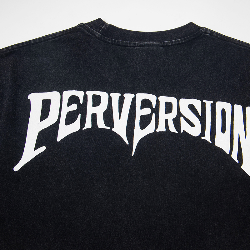 T-shirt Saint in Stile America - Quality Streetwear Brand recensione e prezzo