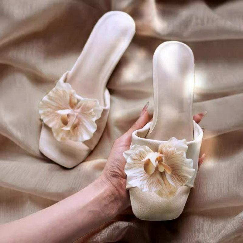 Sandali Donna di Marca 2026 Nu - Streetwear Brand With Flowers recensione e prezzo